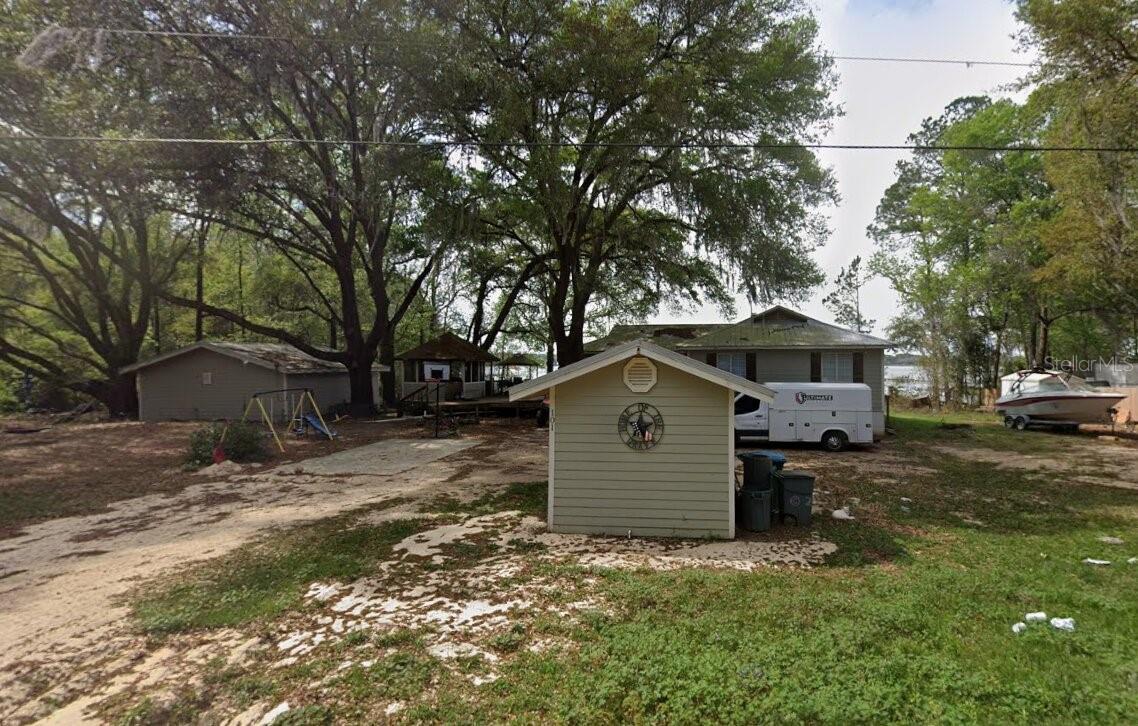 INTERLACHEN LAKES ESTATES - Residential