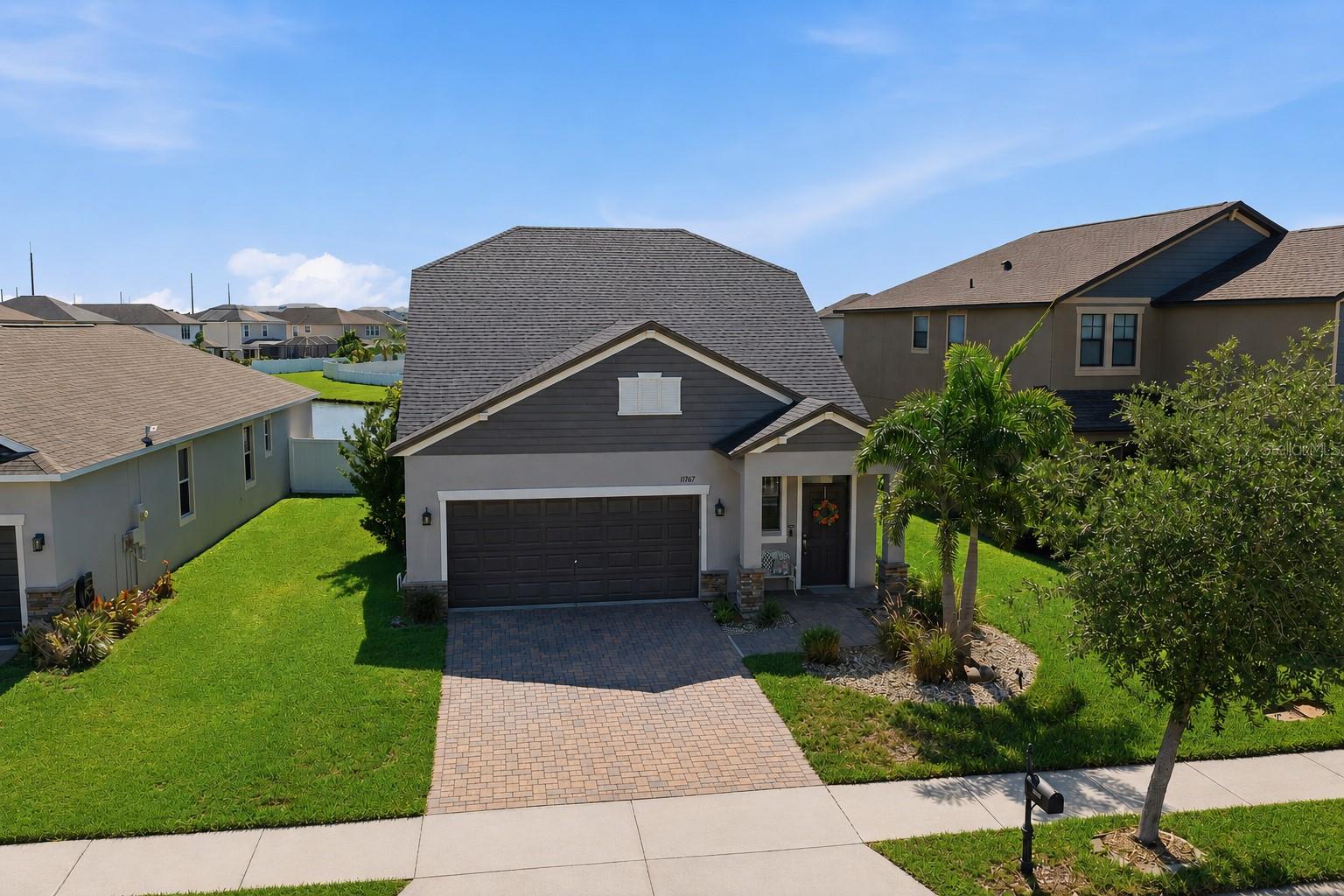 VILLAGES/TRINITY LAKES - Residential