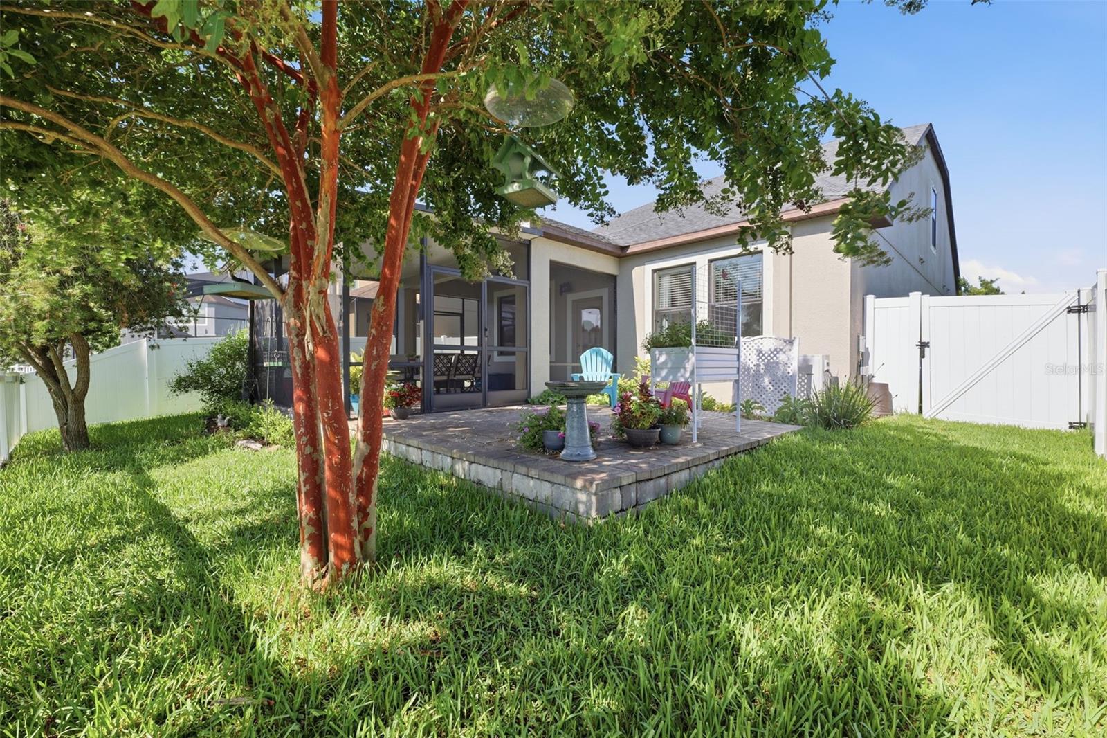 VILLAGES/TRINITY LAKES - Residential