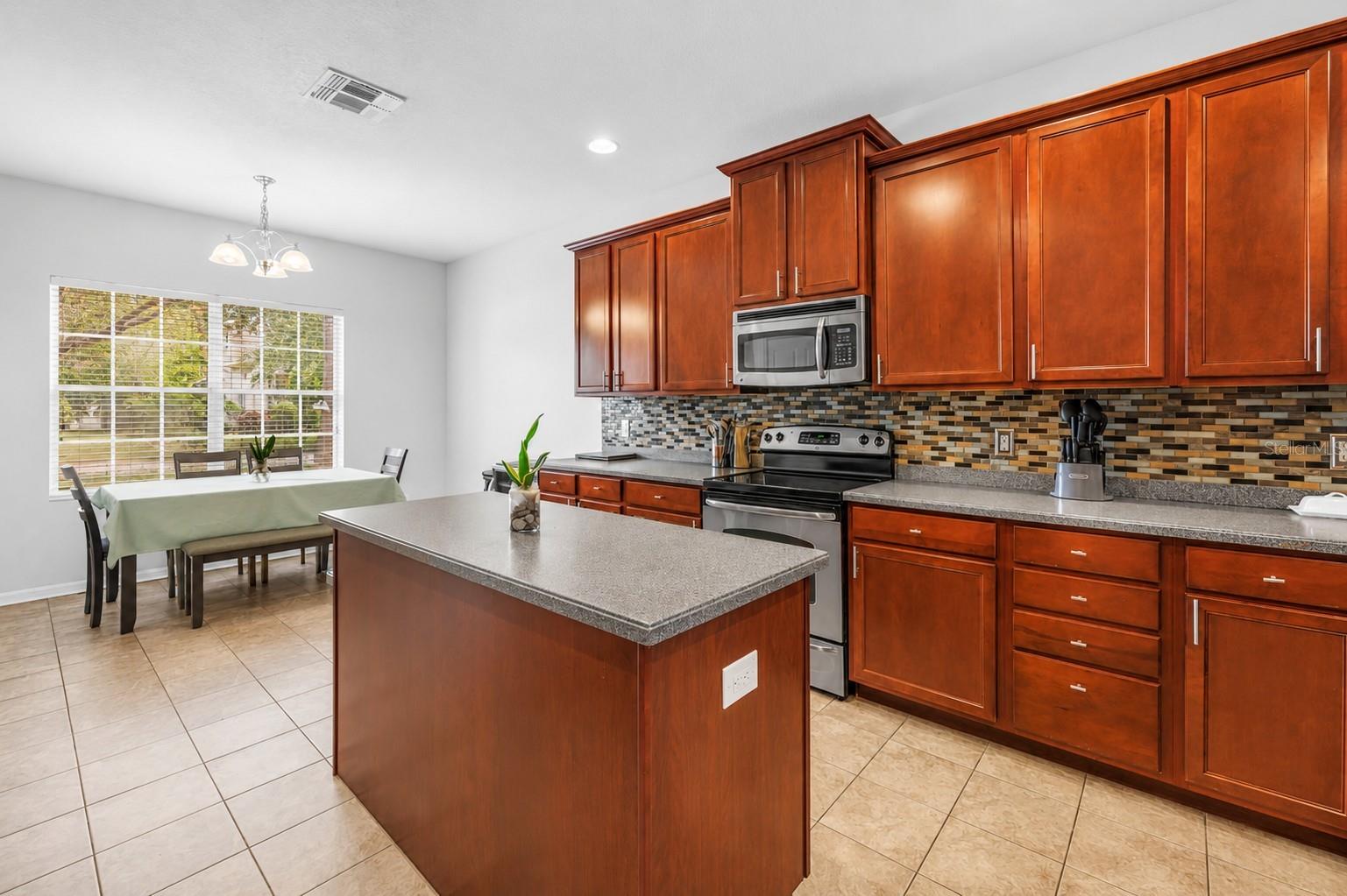 TANGLEWOOD PRESERVE - Residential