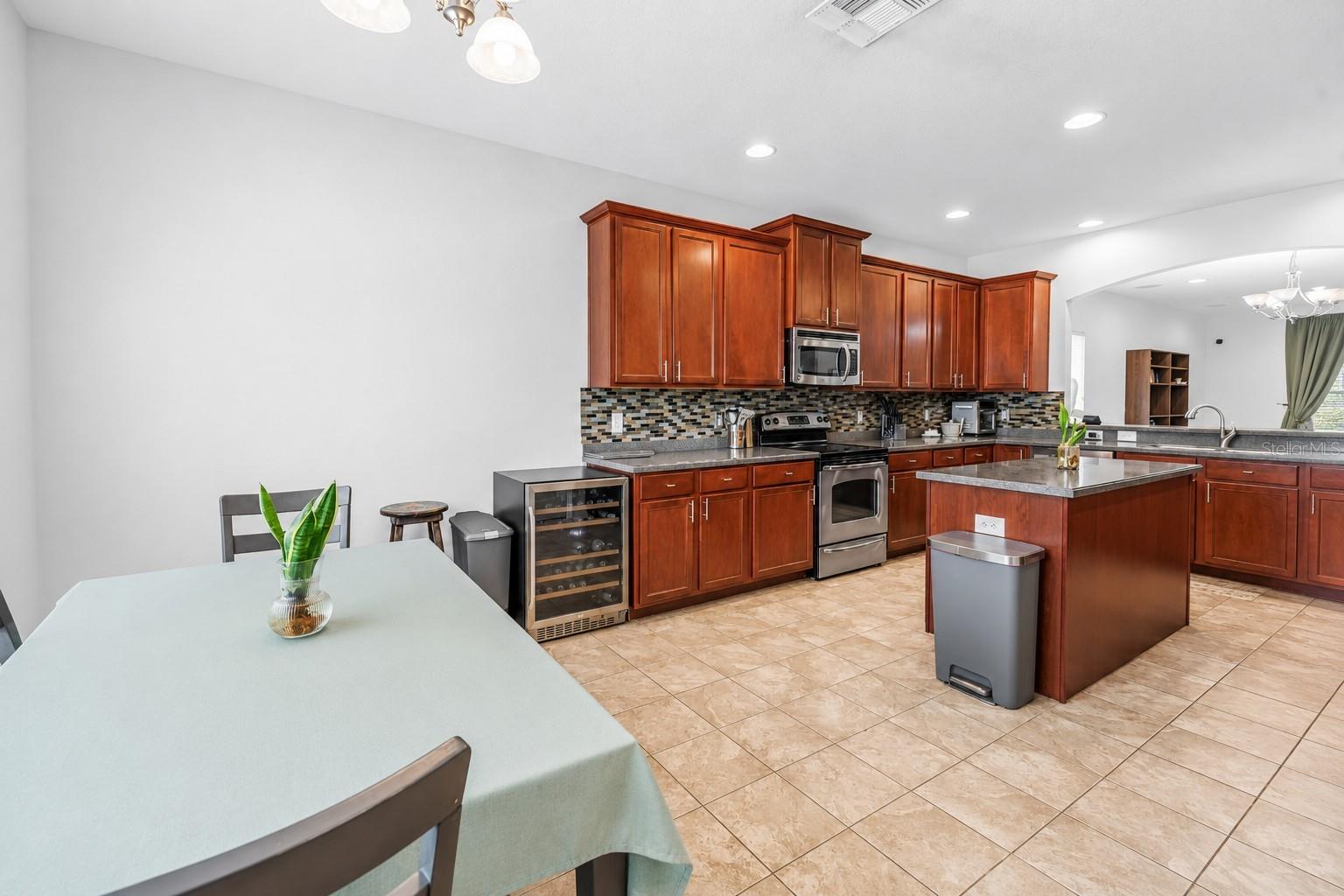 TANGLEWOOD PRESERVE - Residential