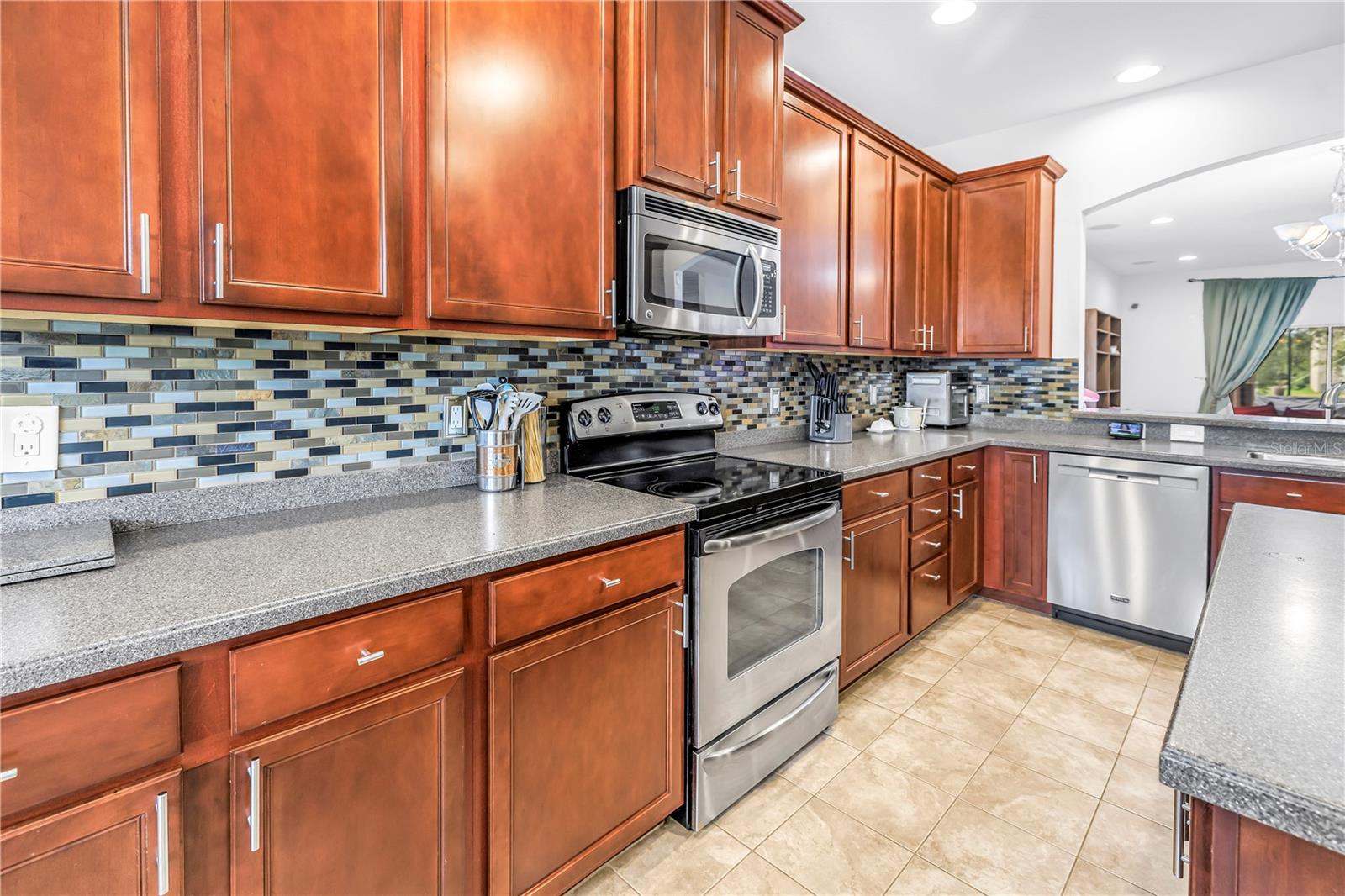 TANGLEWOOD PRESERVE - Residential