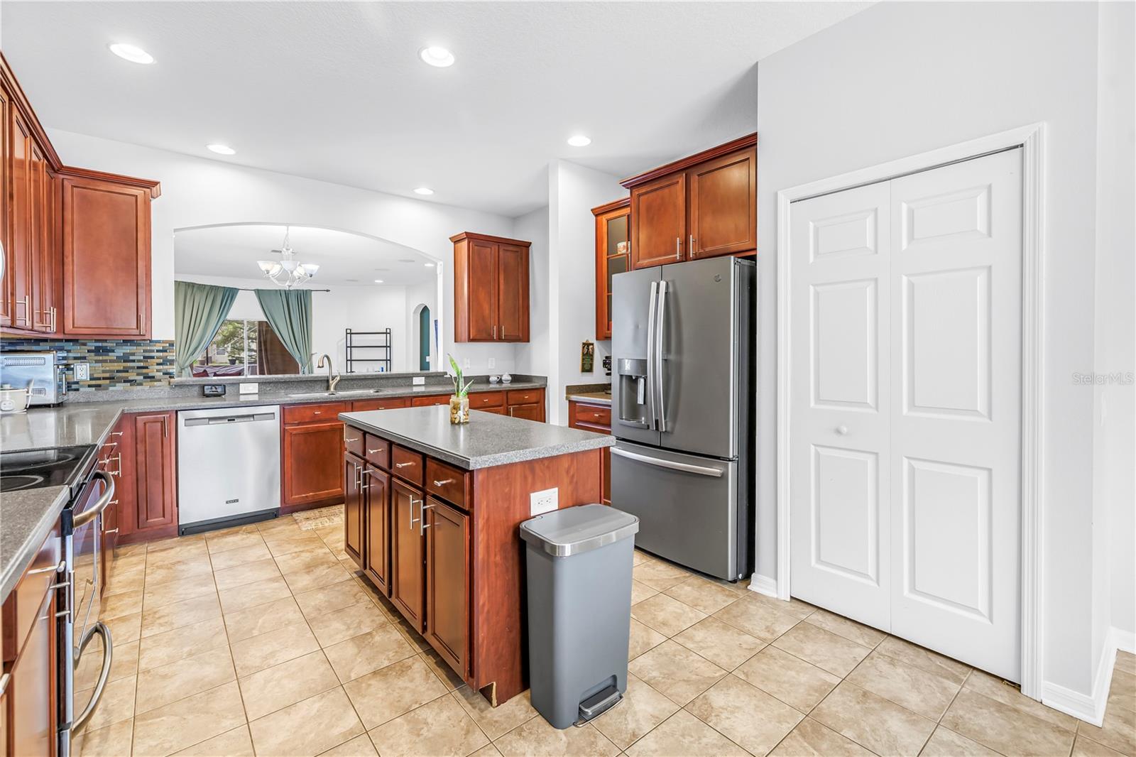 TANGLEWOOD PRESERVE - Residential