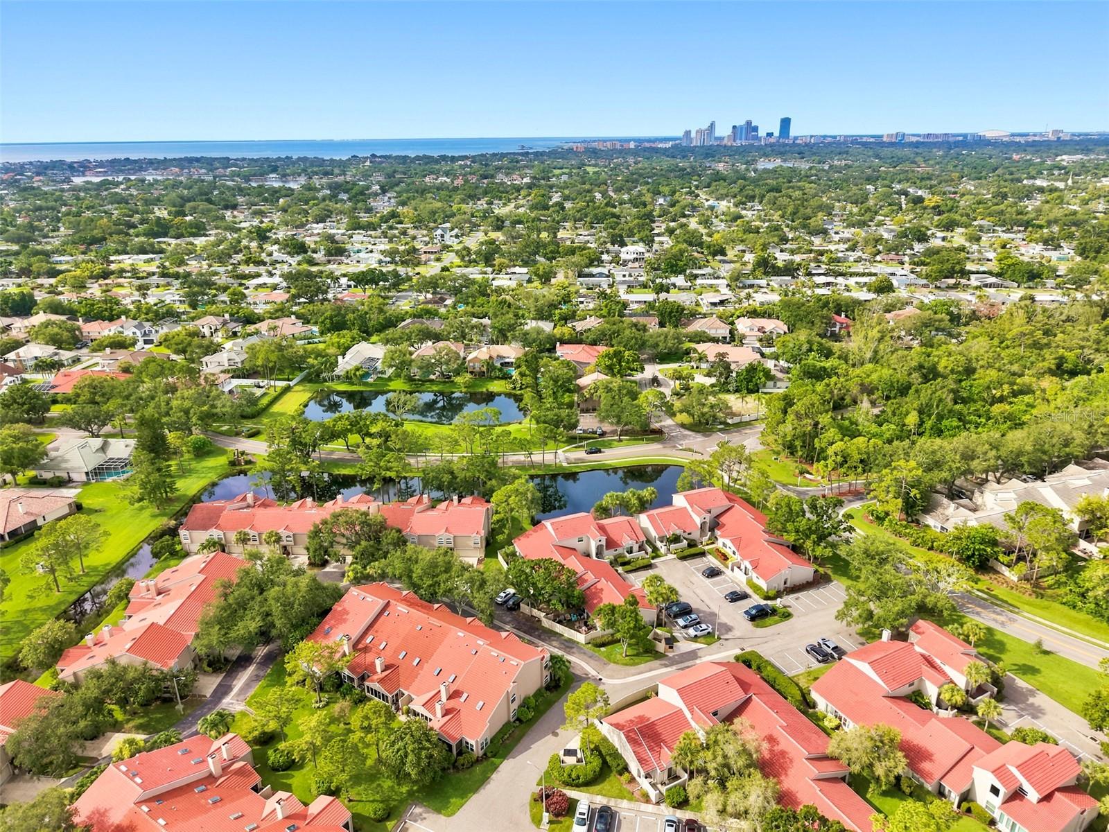CLUSTER HOMES - Residential