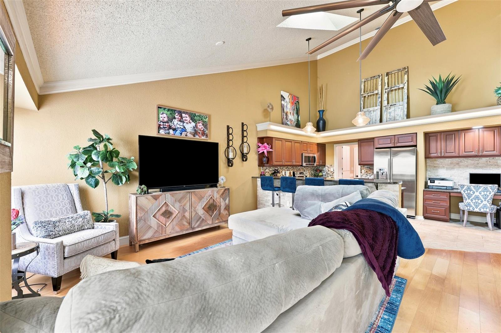 CLUSTER HOMES - Residential