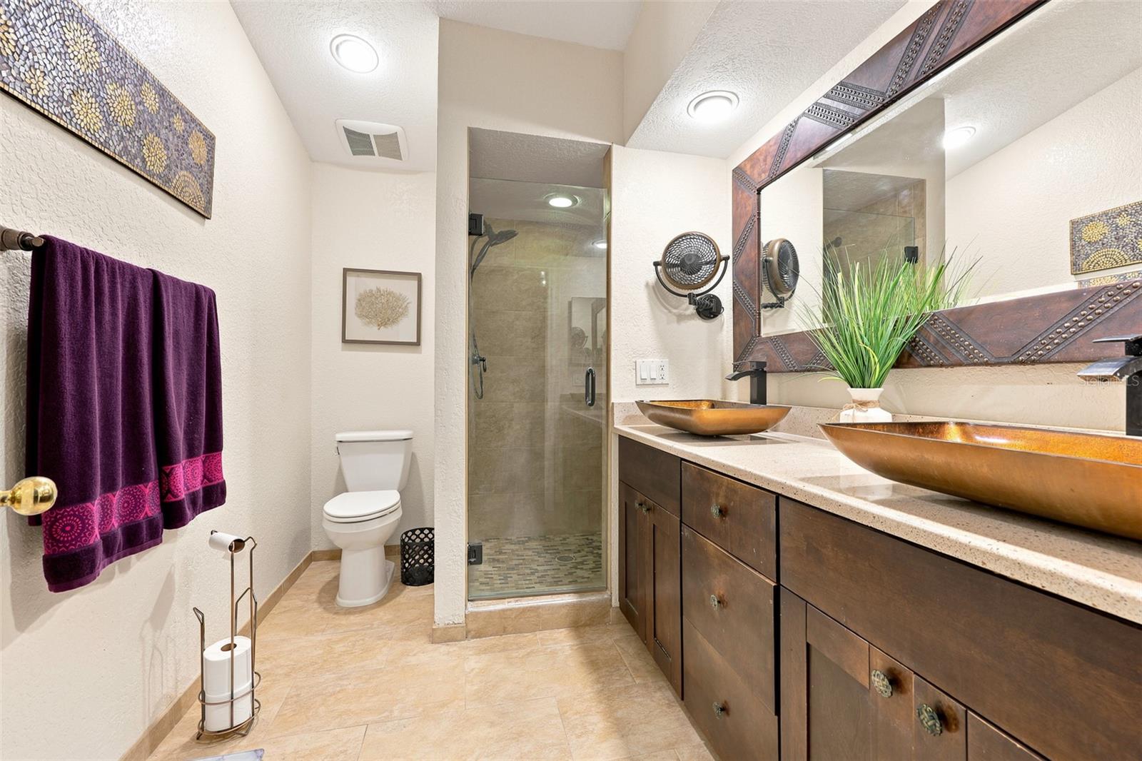 CLUSTER HOMES - Residential