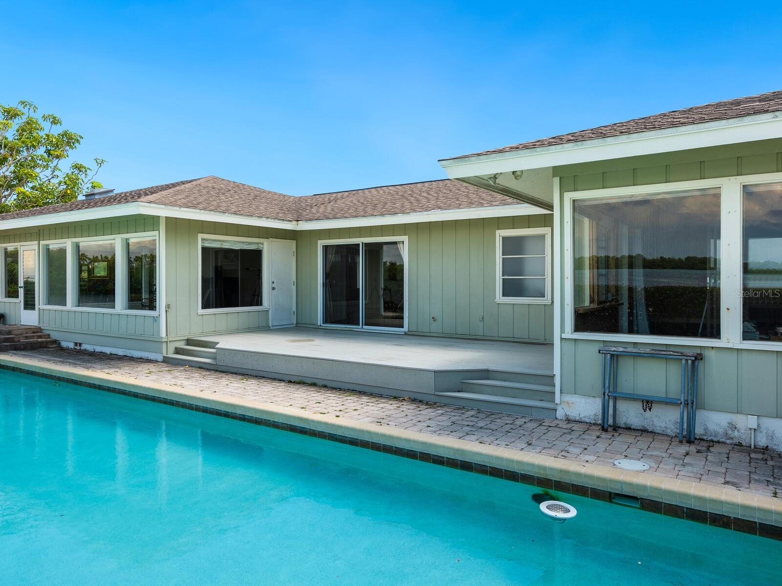 BAYVIEW ESTATES - Land