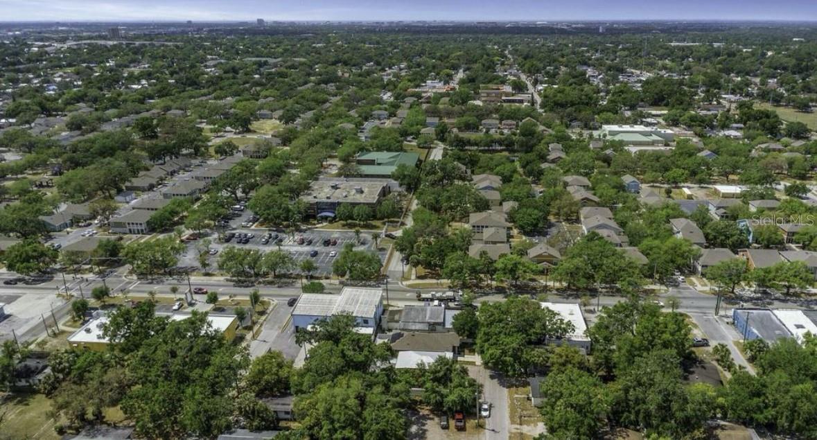 RANDALLS REV SUB - Residential Lease