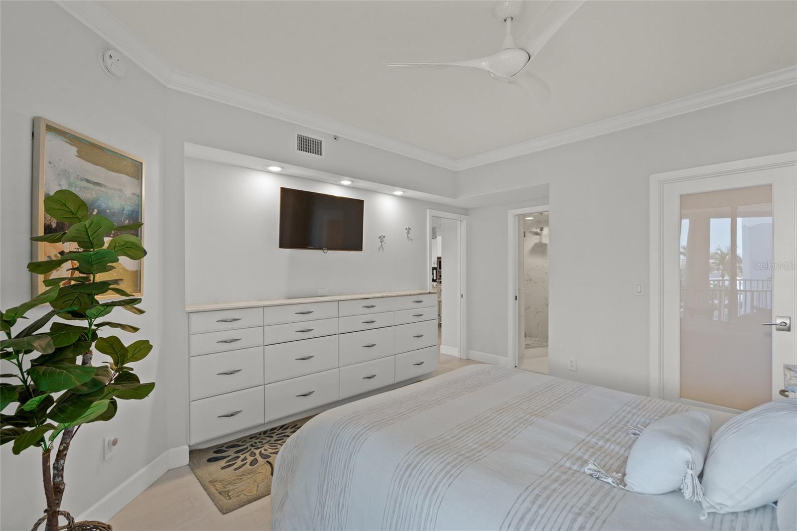 DOLPHIN BAY-SIESTA KEY SEC A - Residential