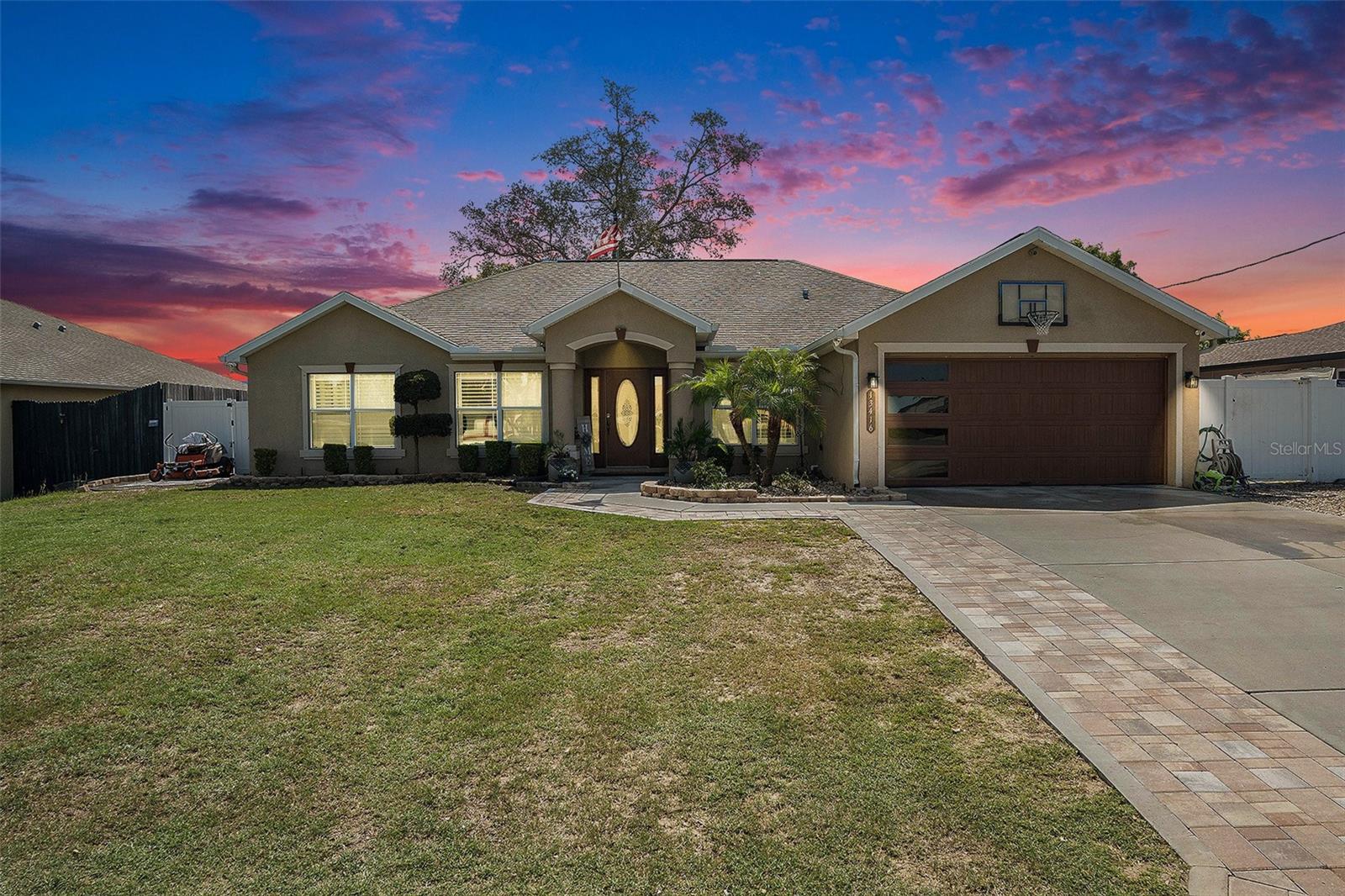 SPRING HILL - Residential