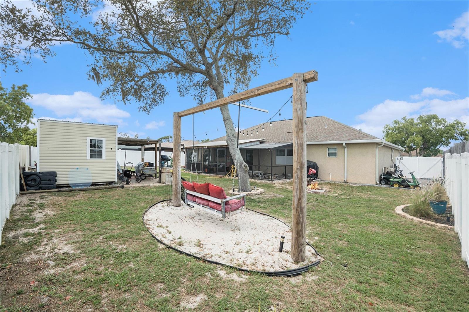SPRING HILL - Residential