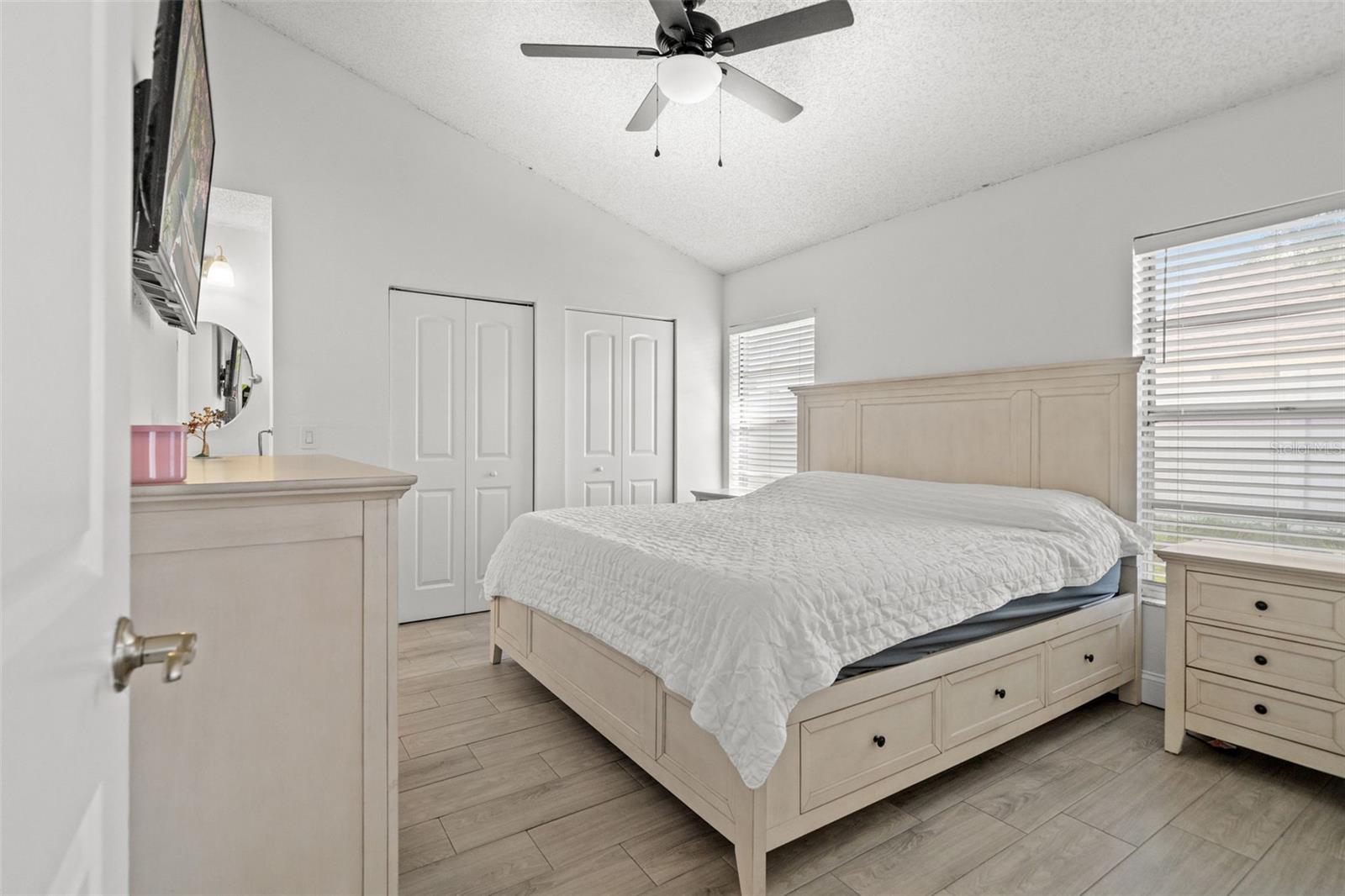 HAMPTON PARK - Residential