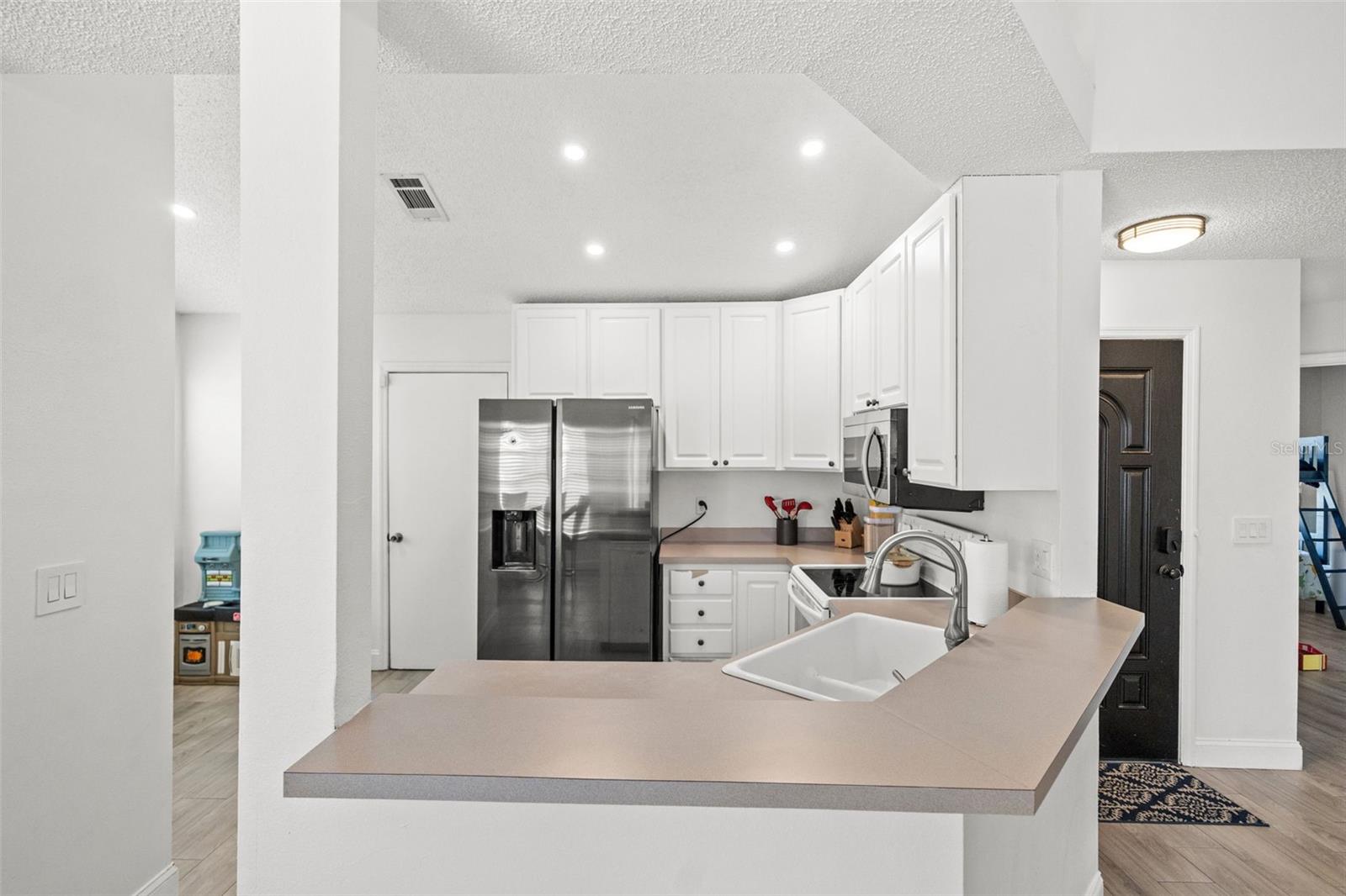 HAMPTON PARK - Residential