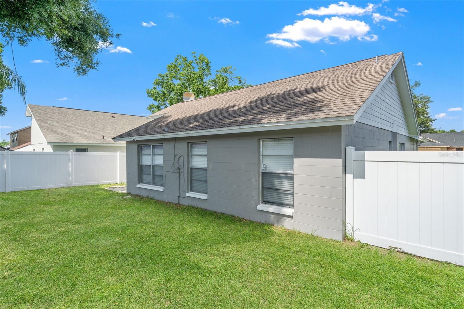 HAMPTON PARK - Residential