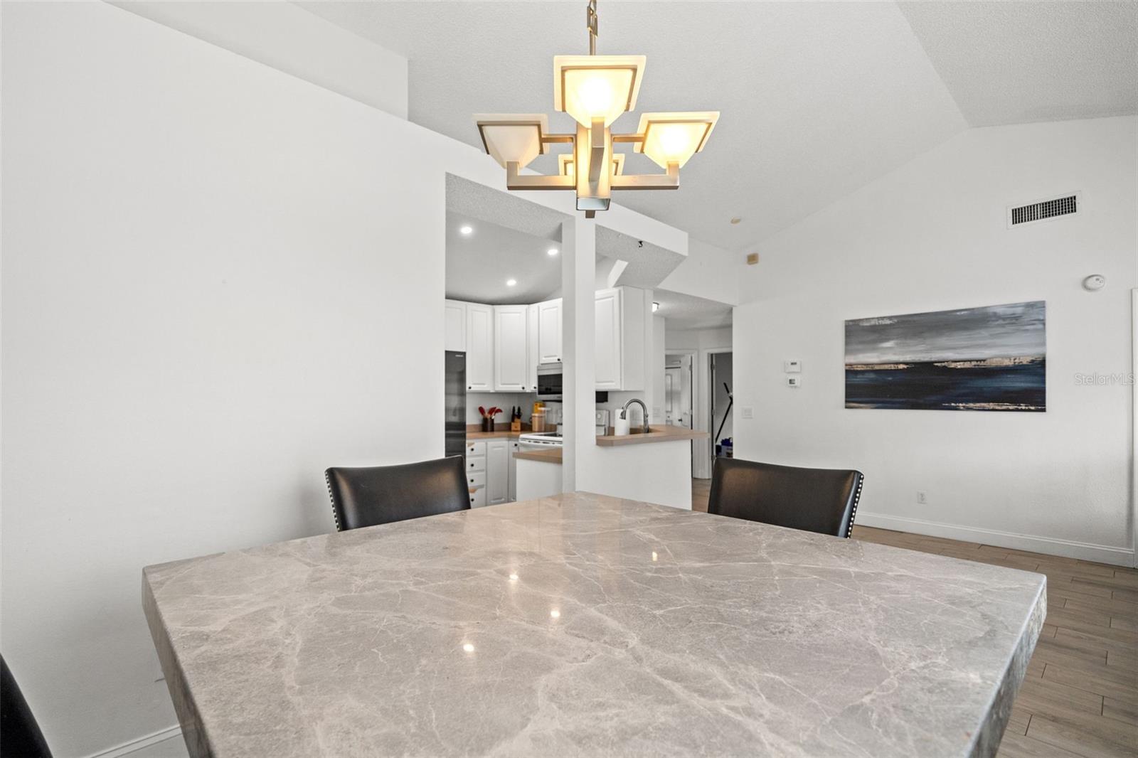 HAMPTON PARK - Residential