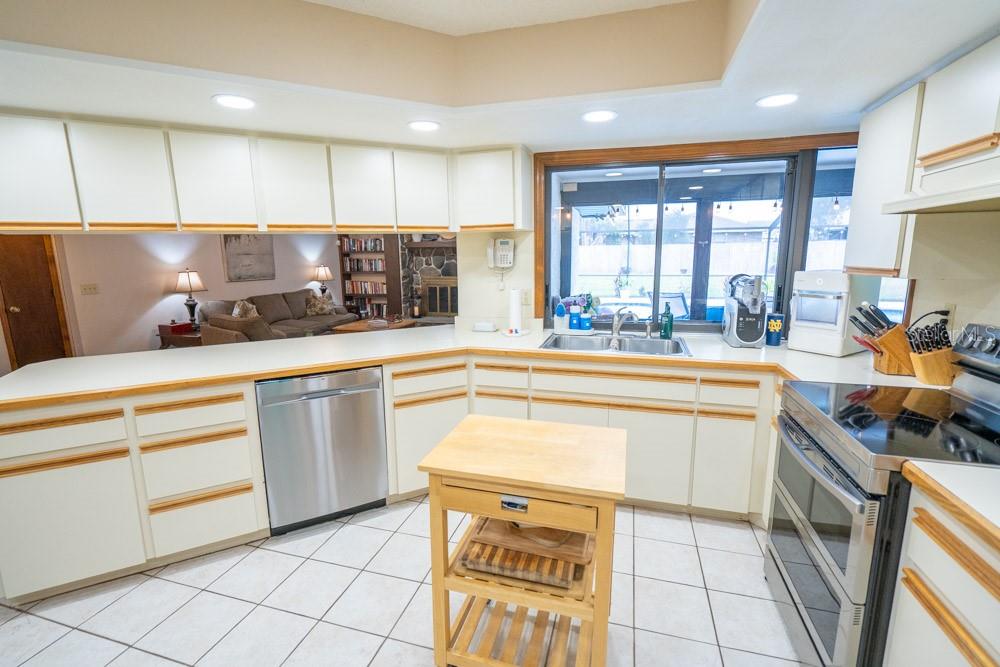 RIDGEMONT - Residential