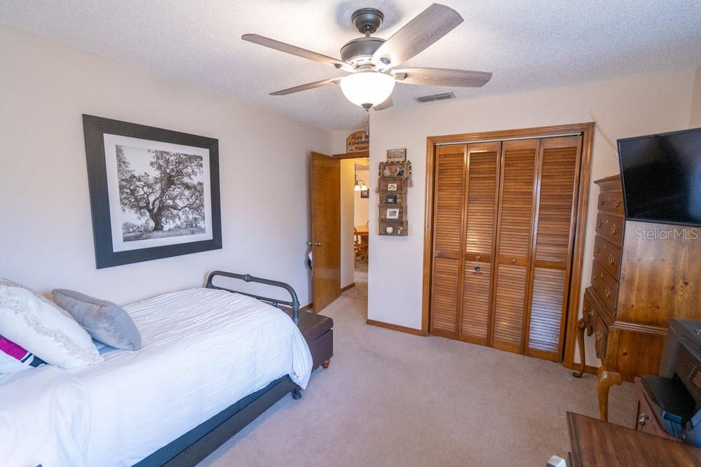 RIDGEMONT - Residential