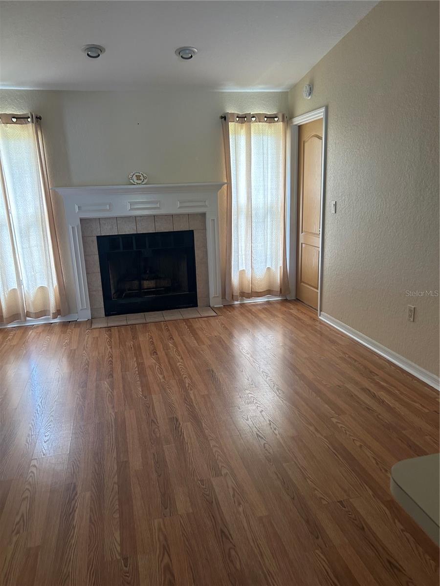 SPRING HILL - Residential Lease