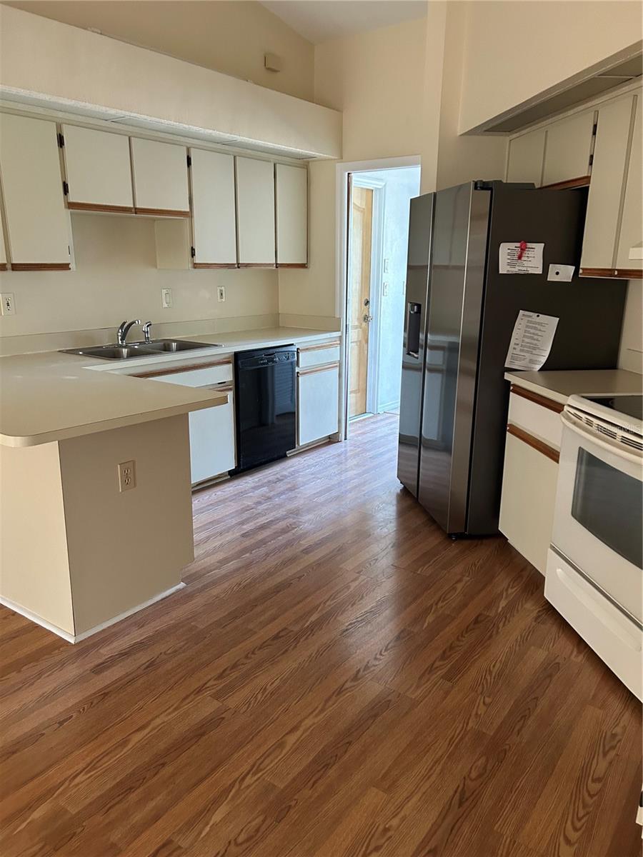 SPRING HILL - Residential Lease