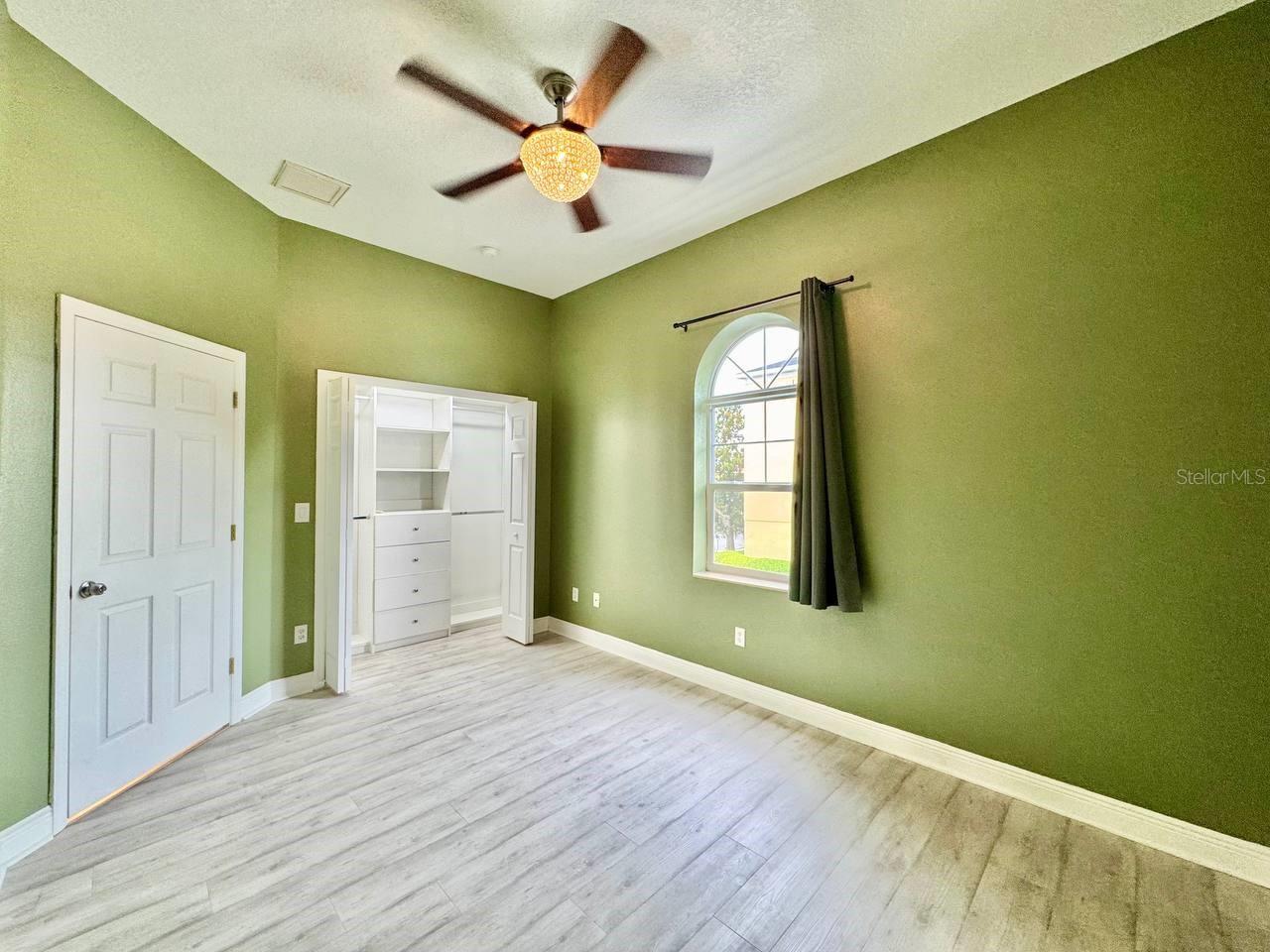 BAYOU VILLAGE - Residential Lease