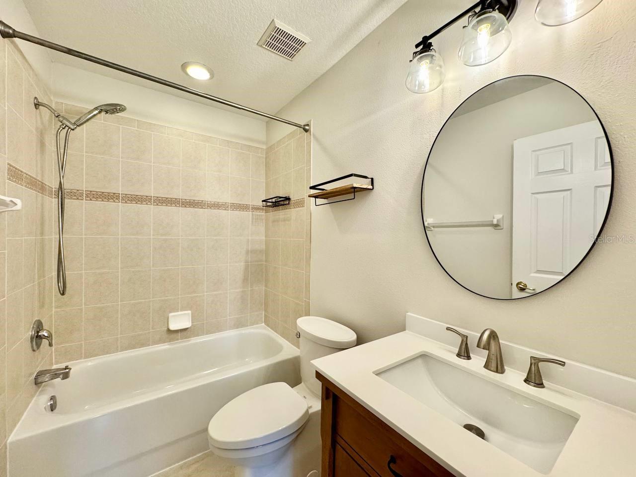 BAYOU VILLAGE - Residential Lease
