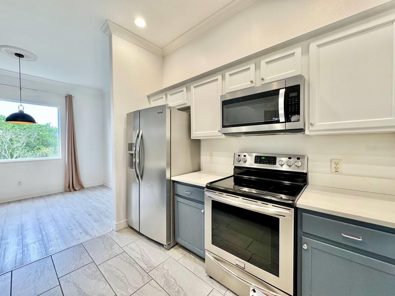 BAYOU VILLAGE - Residential Lease