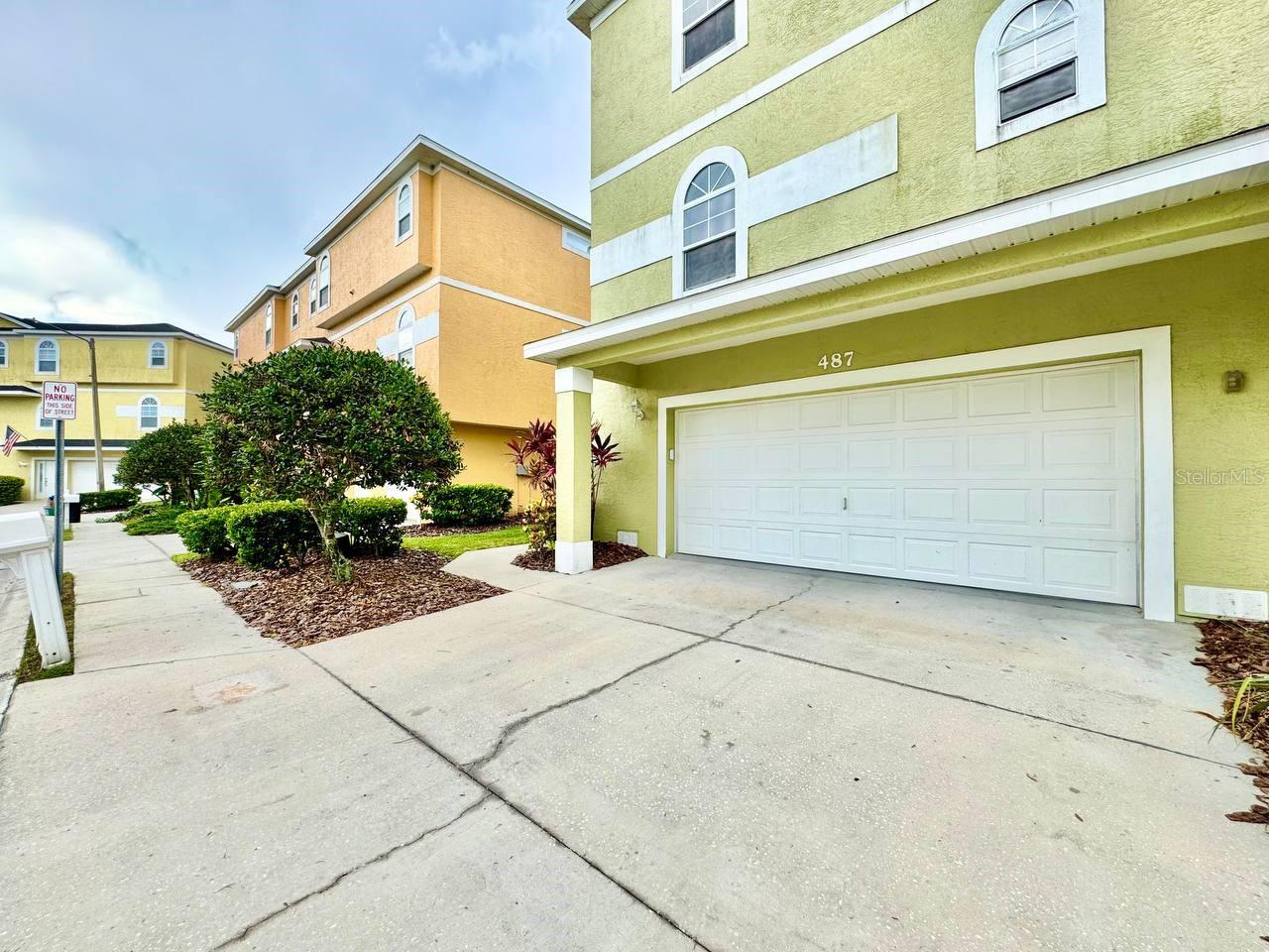 BAYOU VILLAGE - Residential Lease
