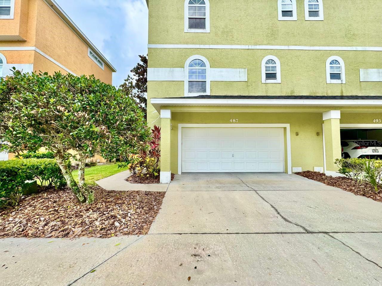 BAYOU VILLAGE - Residential Lease