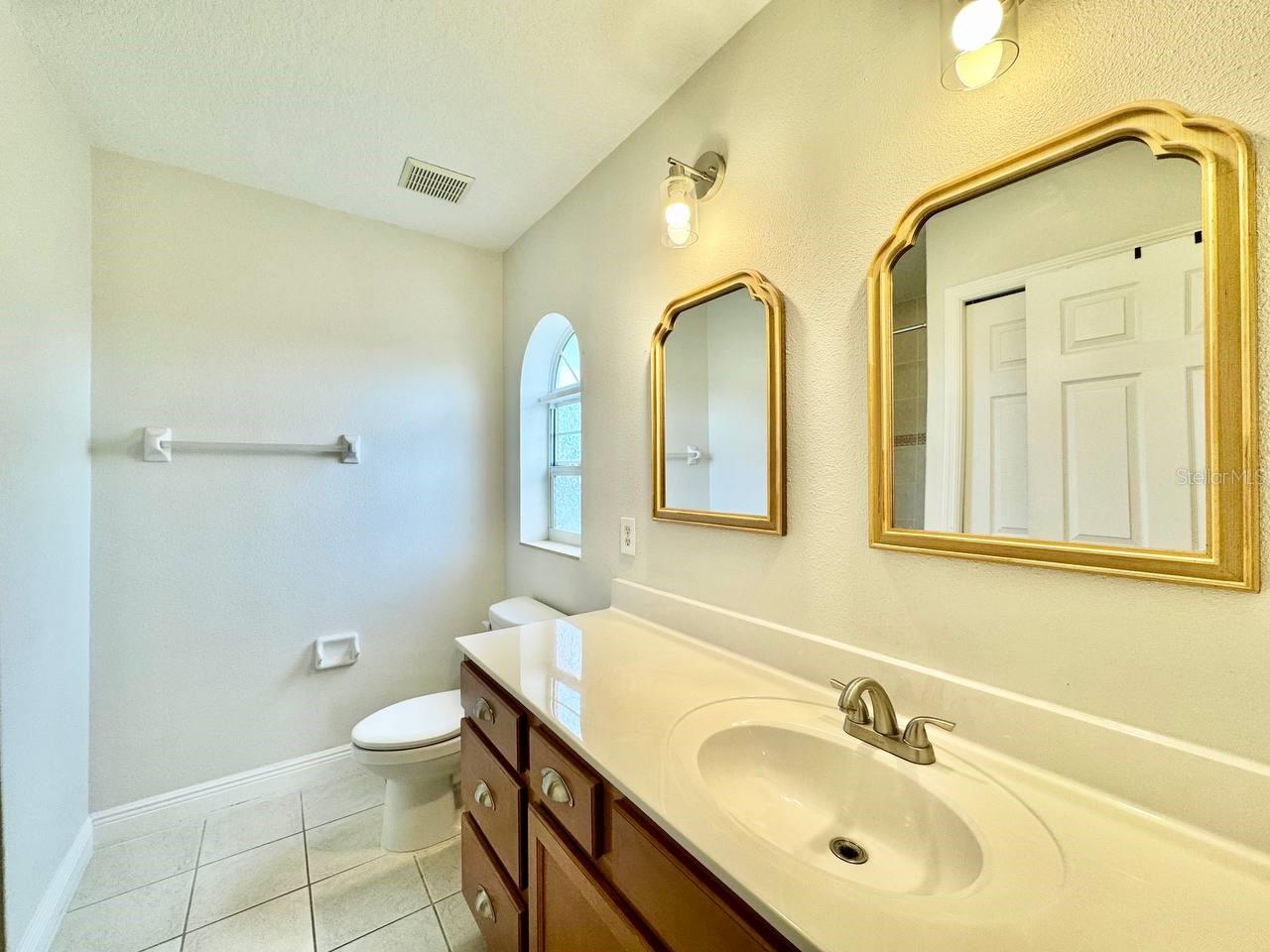 BAYOU VILLAGE - Residential Lease