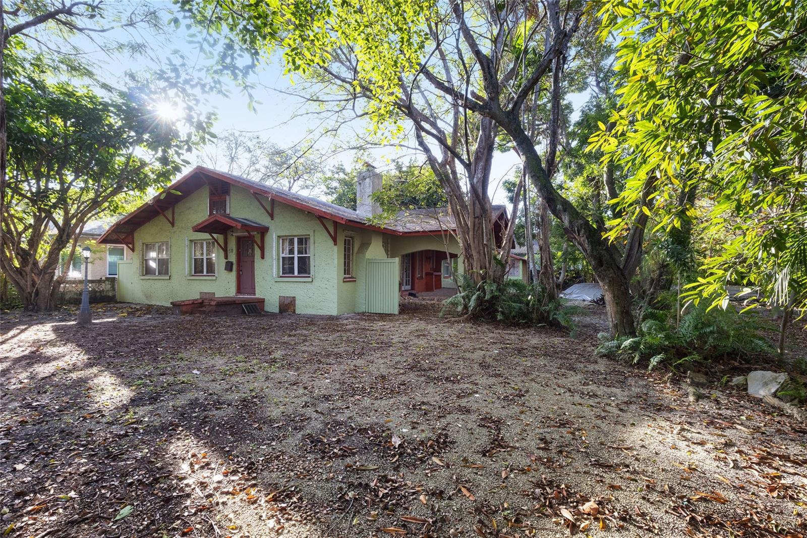 SHADOWLAWN - Residential