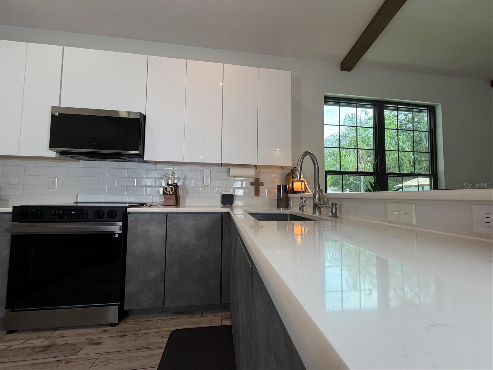 CHERRY RDG - Residential Lease