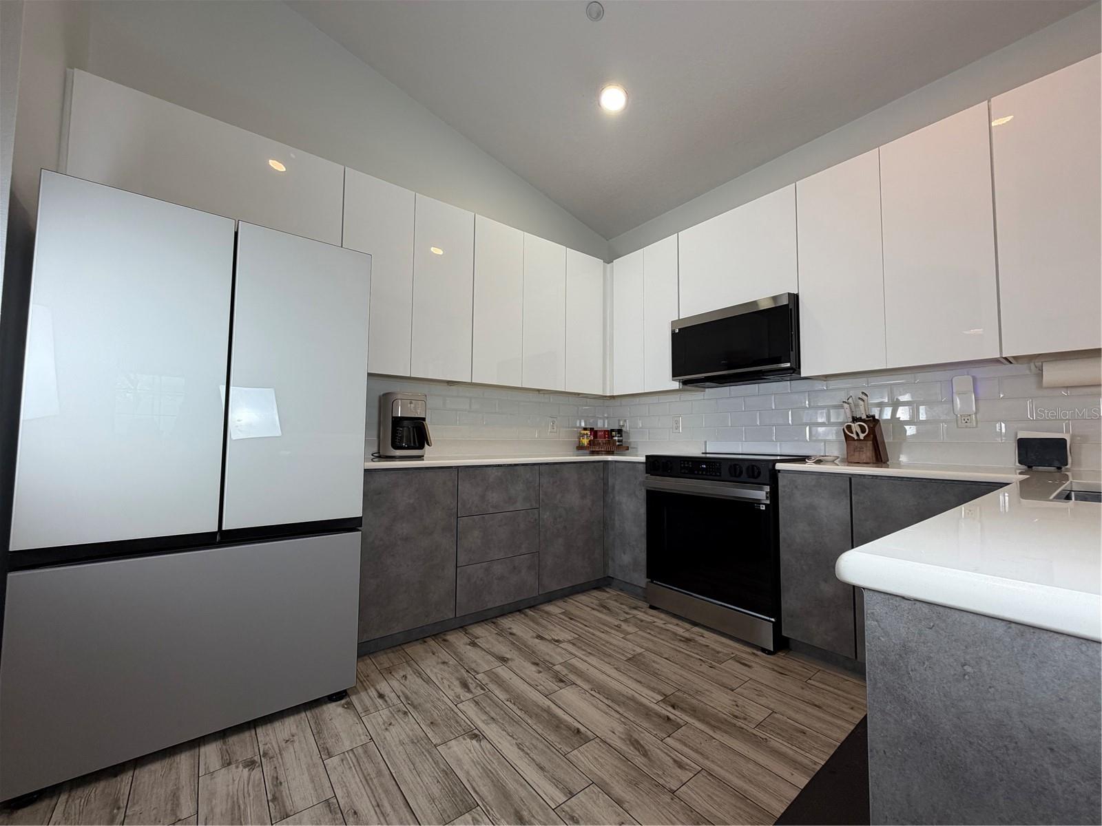 CHERRY RDG - Residential Lease