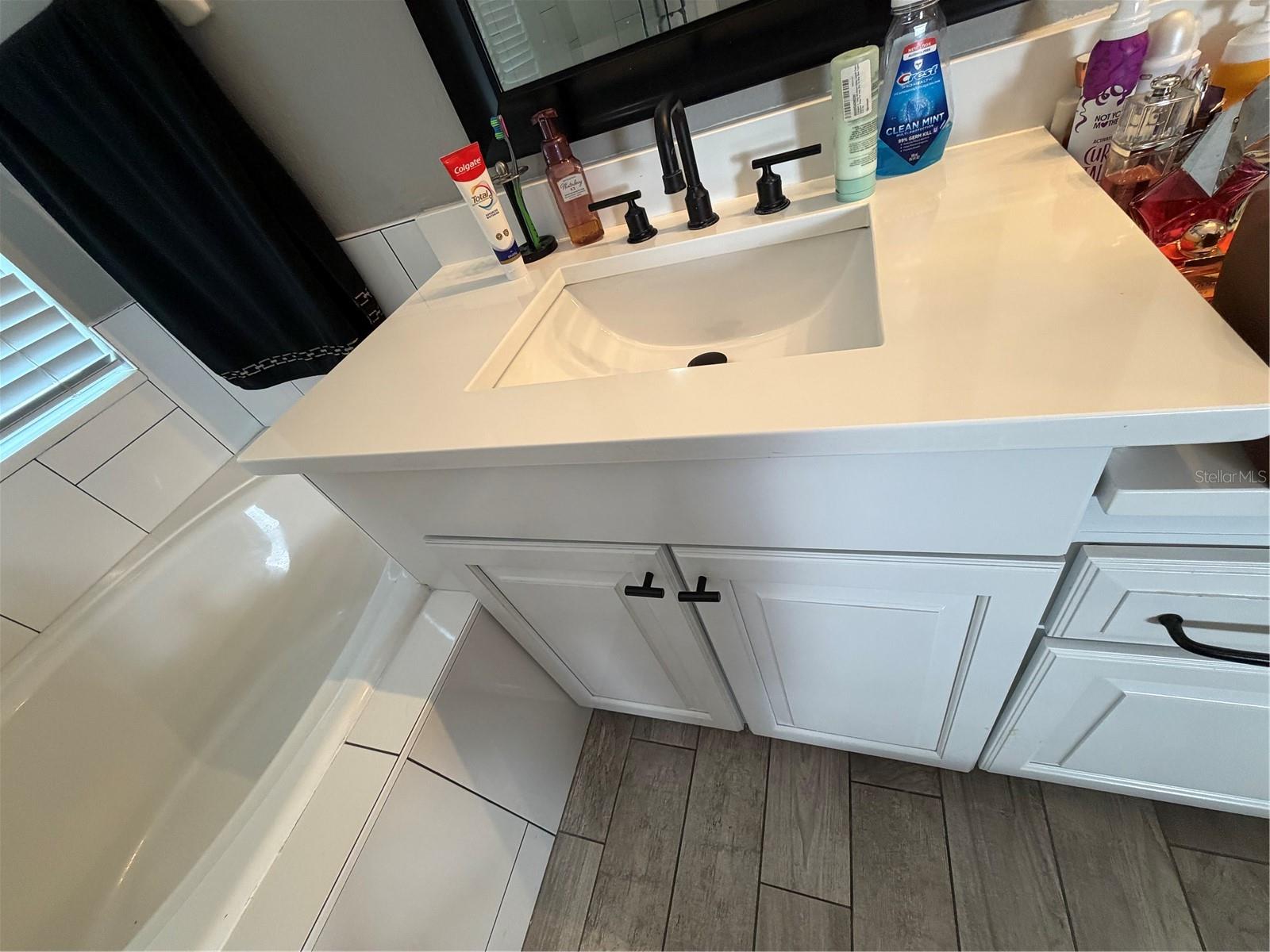 CHERRY RDG - Residential Lease