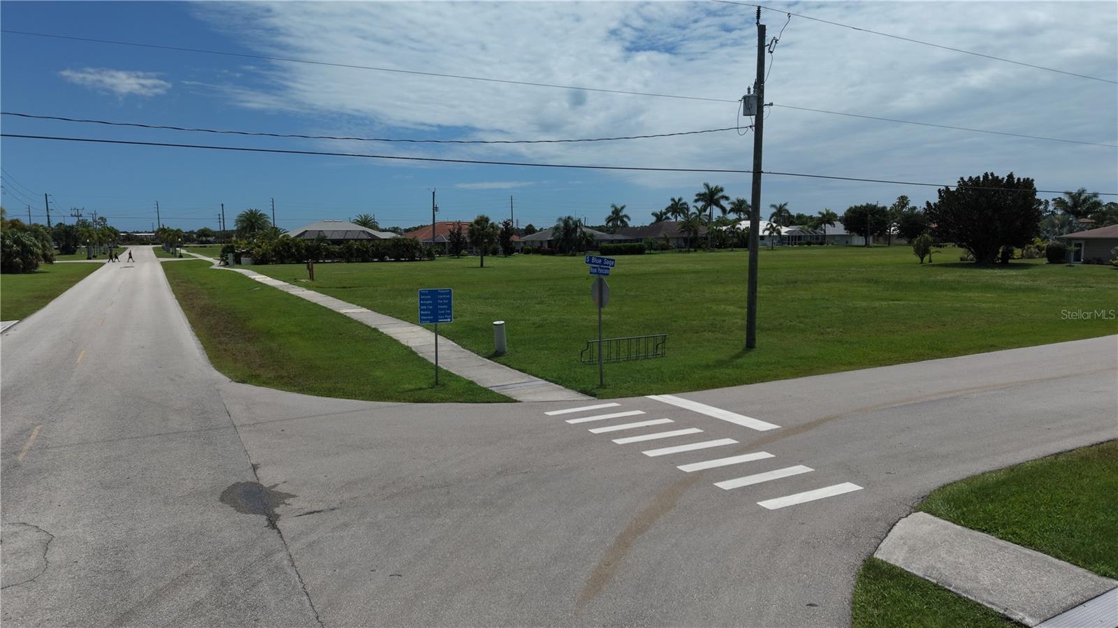 PUNTA CORDA ISLES SEC 18 - Land