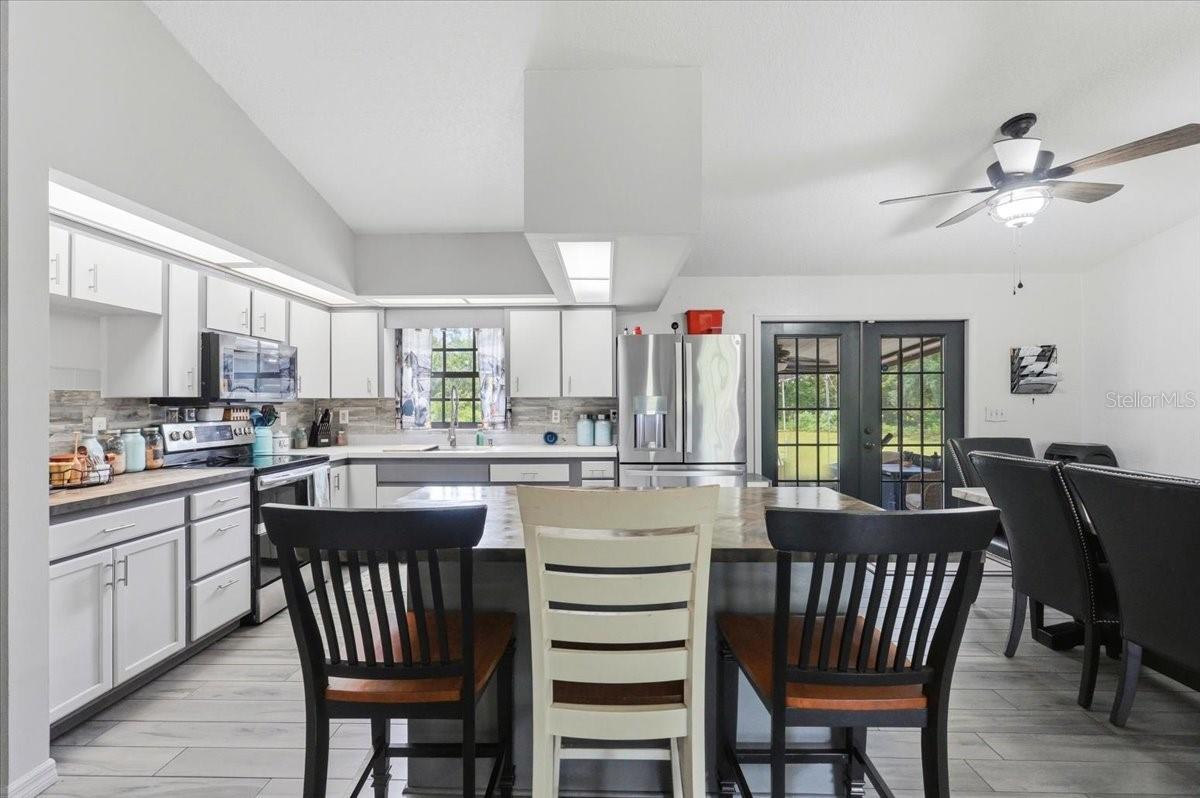 OAKWOOD ESTATES SUB - Residential