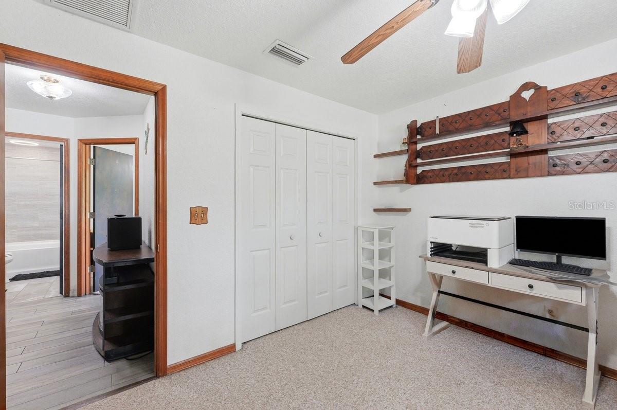 OAKWOOD ESTATES SUB - Residential
