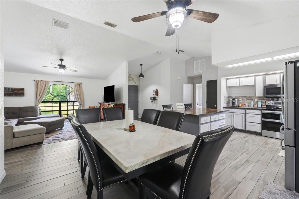 OAKWOOD ESTATES SUB - Residential