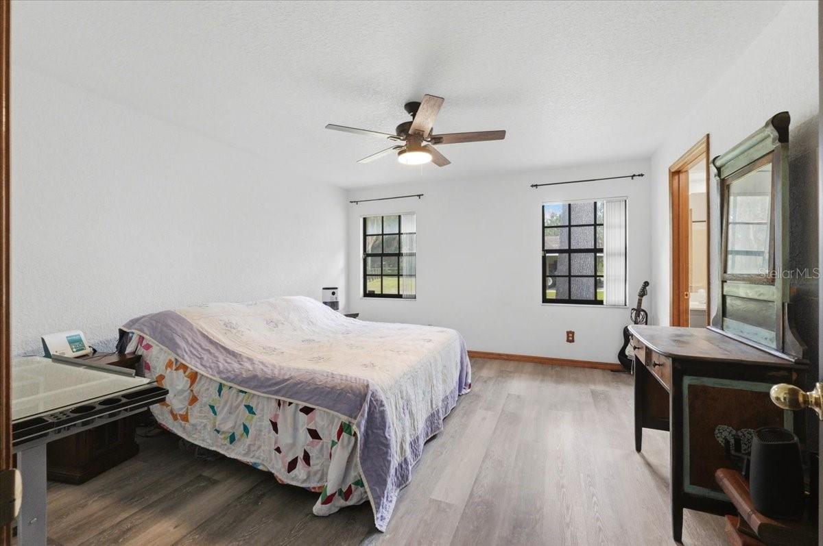 OAKWOOD ESTATES SUB - Residential