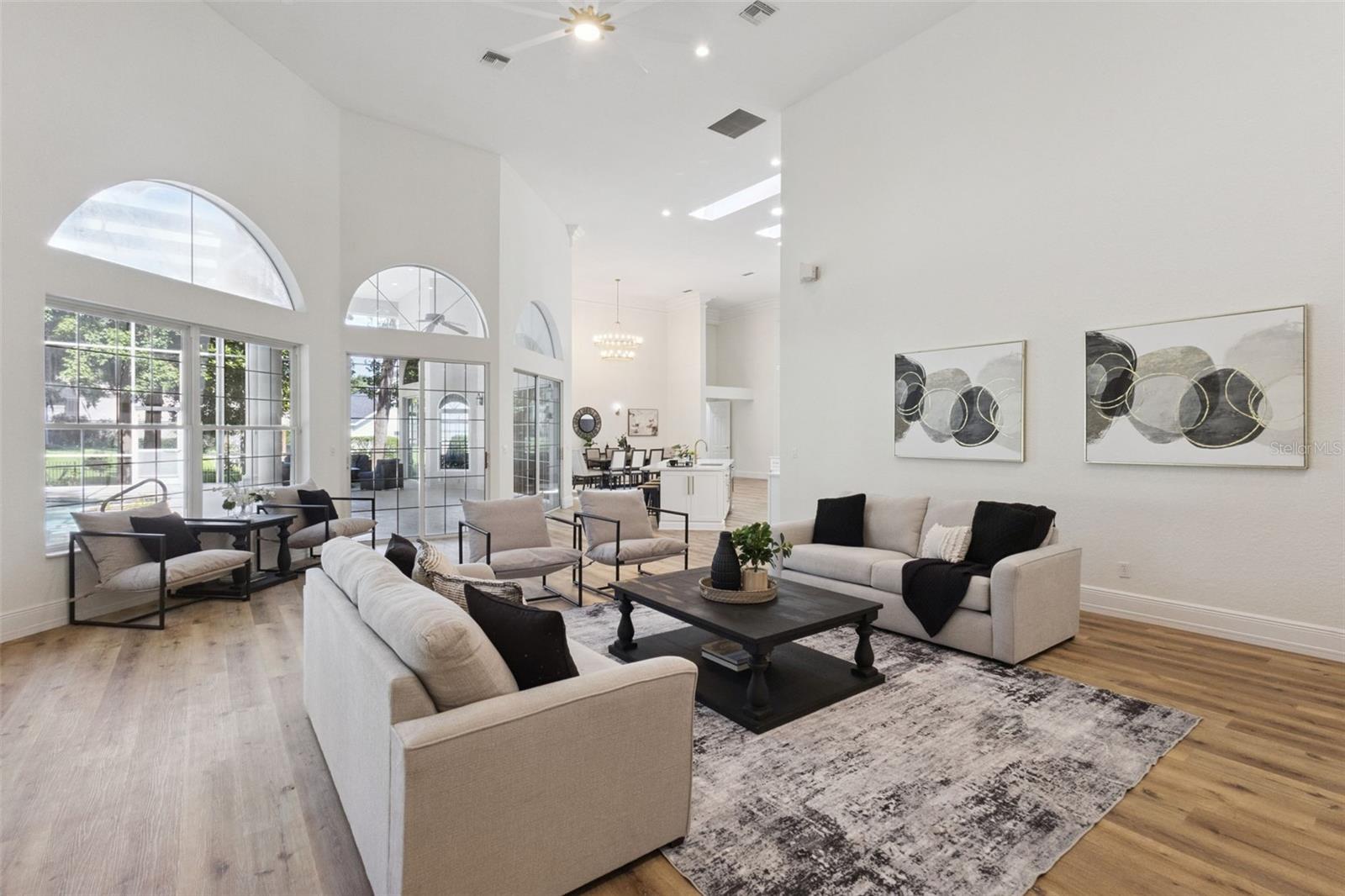 COUNTRY CLUB/OCALA UN 01 - Residential