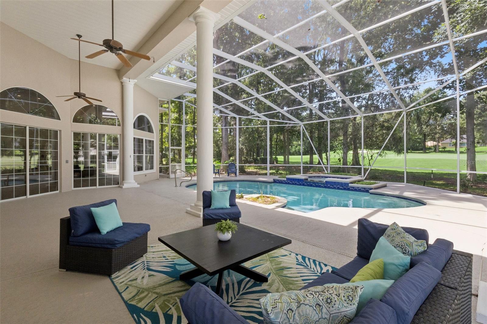 COUNTRY CLUB/OCALA UN 01 - Residential