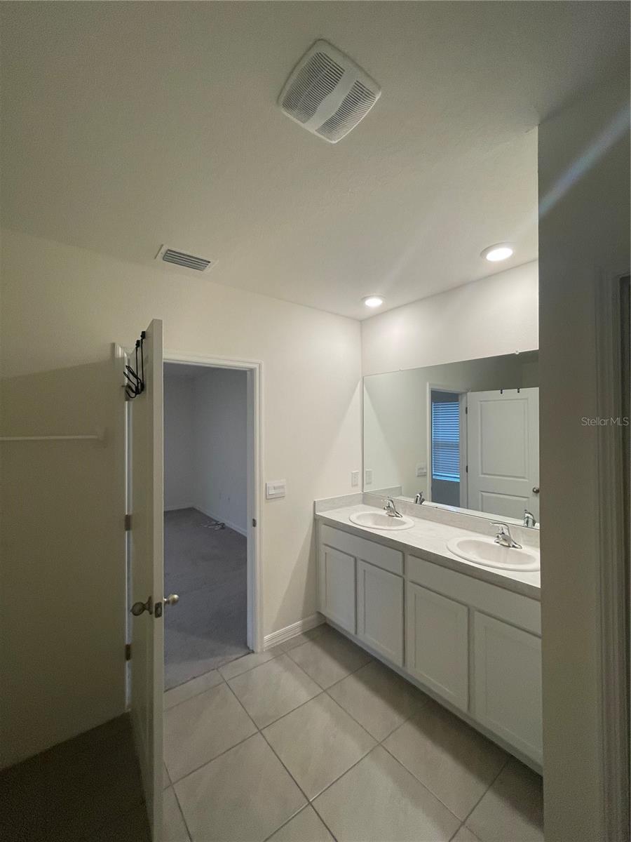 ASHBERRY VILLAGE PH 1 - Residential Lease