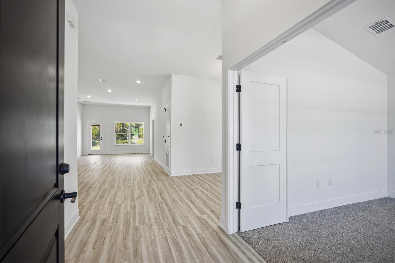 COUNTRY WAY SOUTH-PHASE 2 - Residential