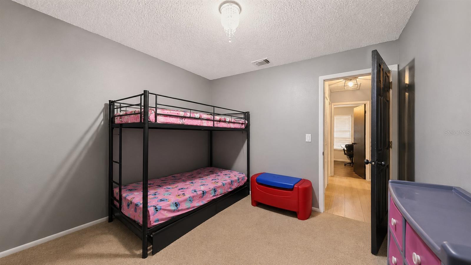 HUCKLEBERRY FIELDS TR N1A UNIT 01 - Residential