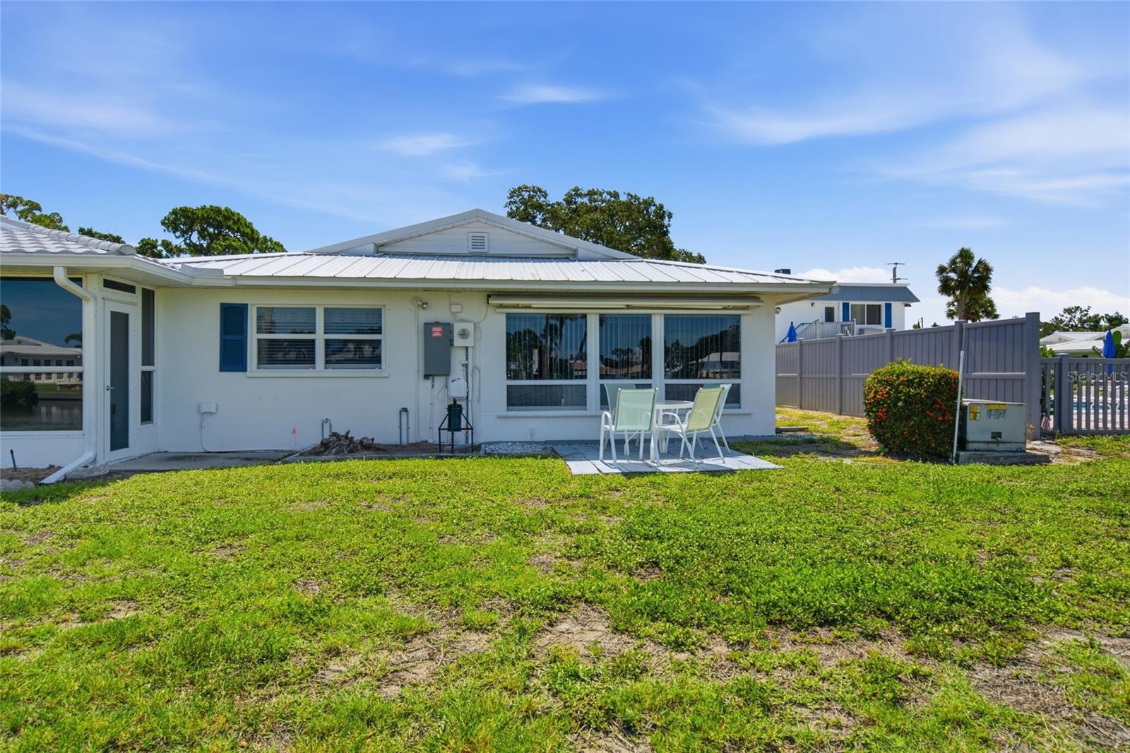 FAIRWINDS VILLAGE 2 - Residential