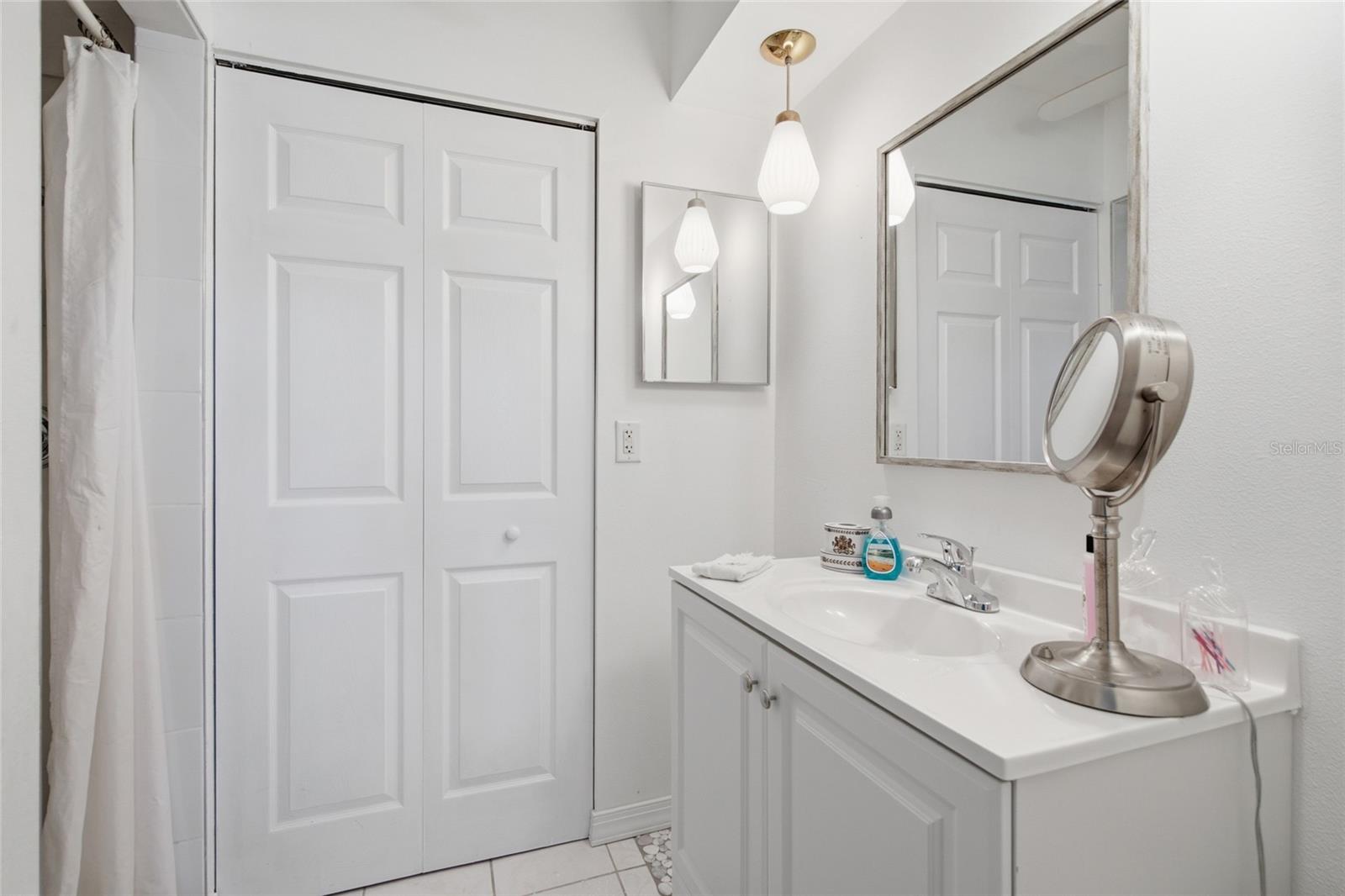 FAIRWINDS VILLAGE 2 - Residential