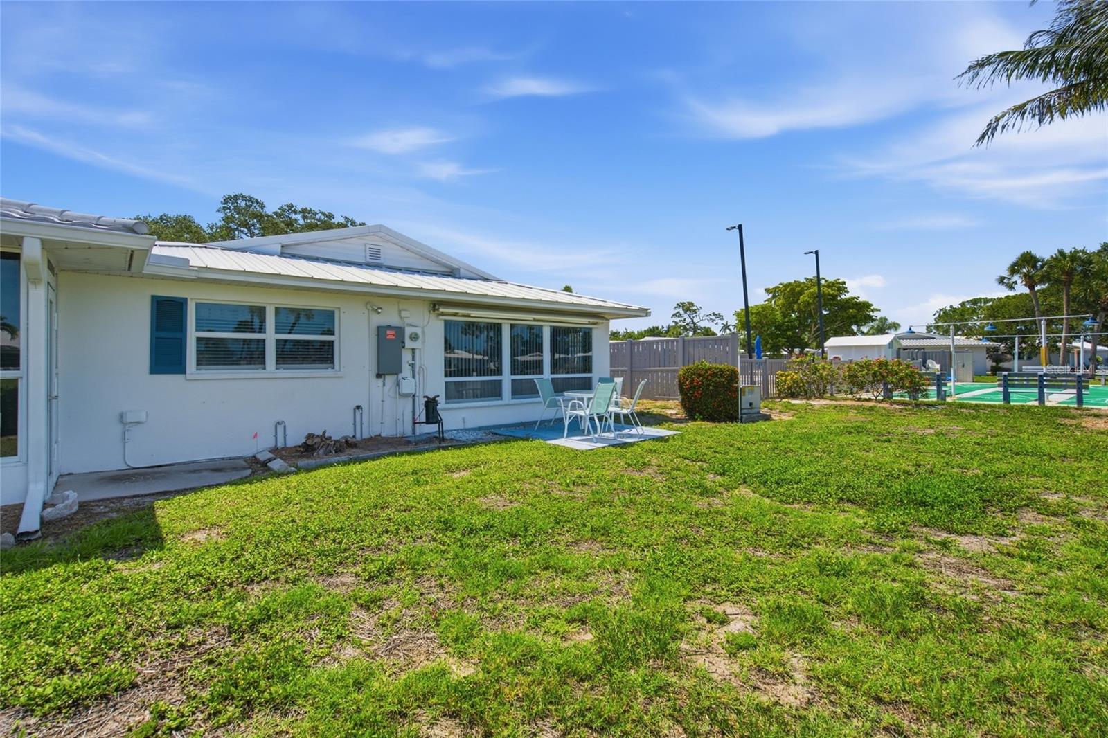 FAIRWINDS VILLAGE 2 - Residential