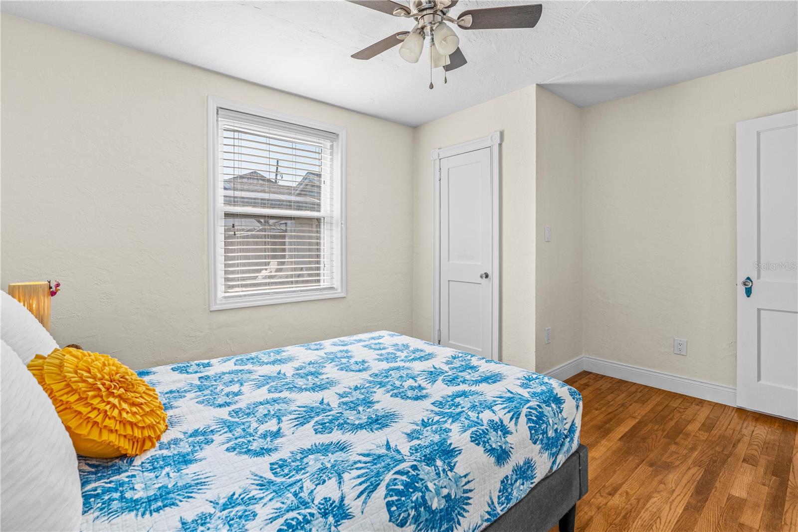 ROSALYN PARK 02 - Residential