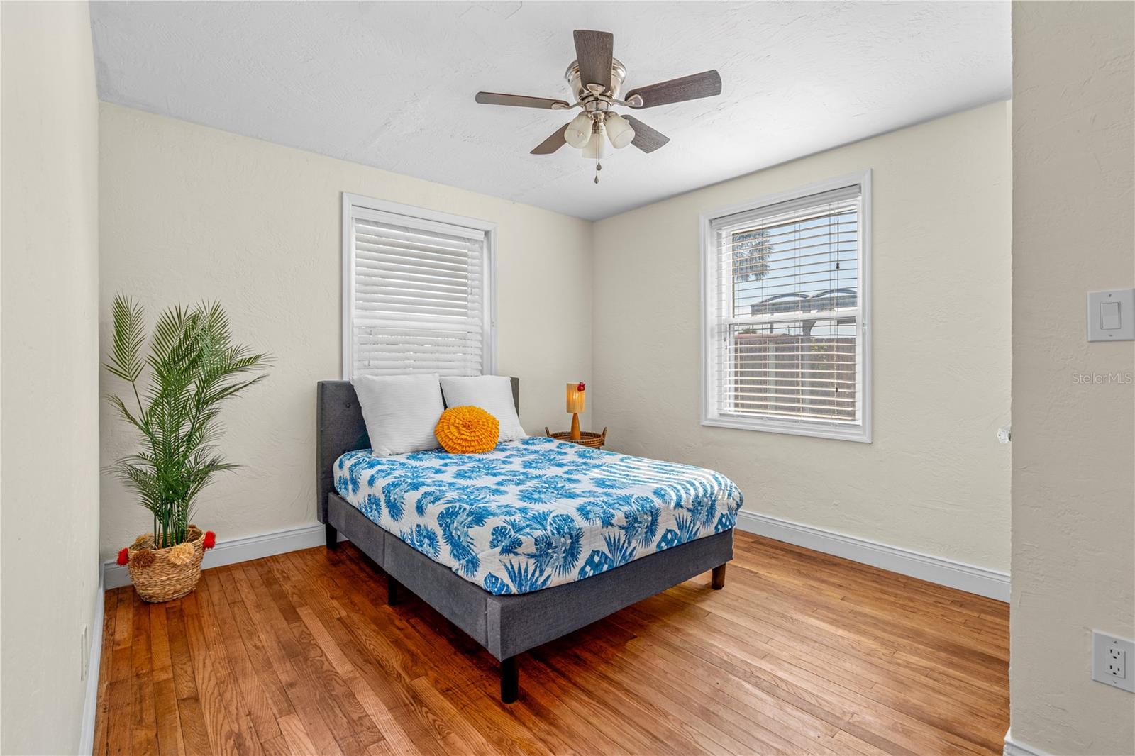 ROSALYN PARK 02 - Residential