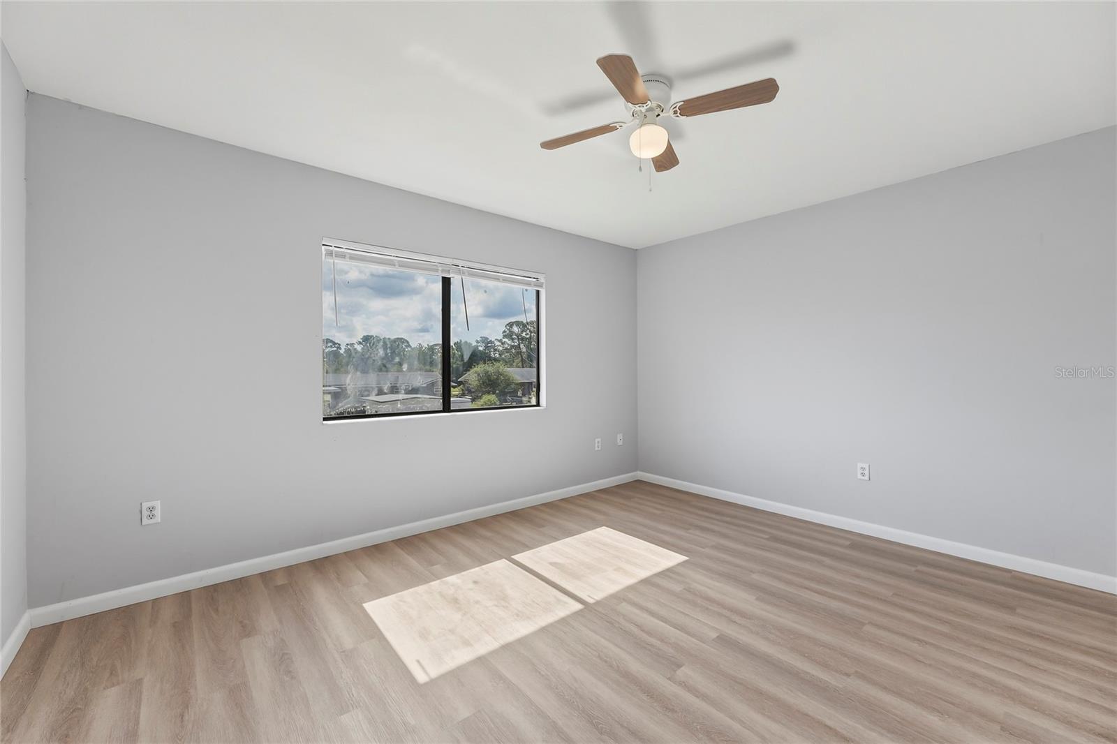 PINETREE GARDENS - Residential