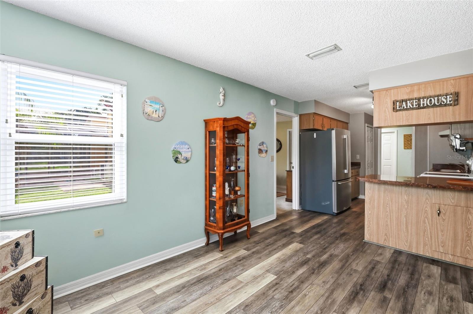 LAKE HARRIS SHORES - Residential